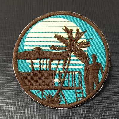 Niestandardowa haftowana naszywka 3D Puff LOGO Odznaki Naszywane Prasowane na ubrania